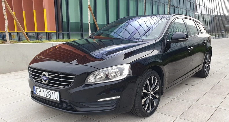 Volvo V60 cena 59900 przebieg: 166000, rok produkcji 2018 z Opole małe 529